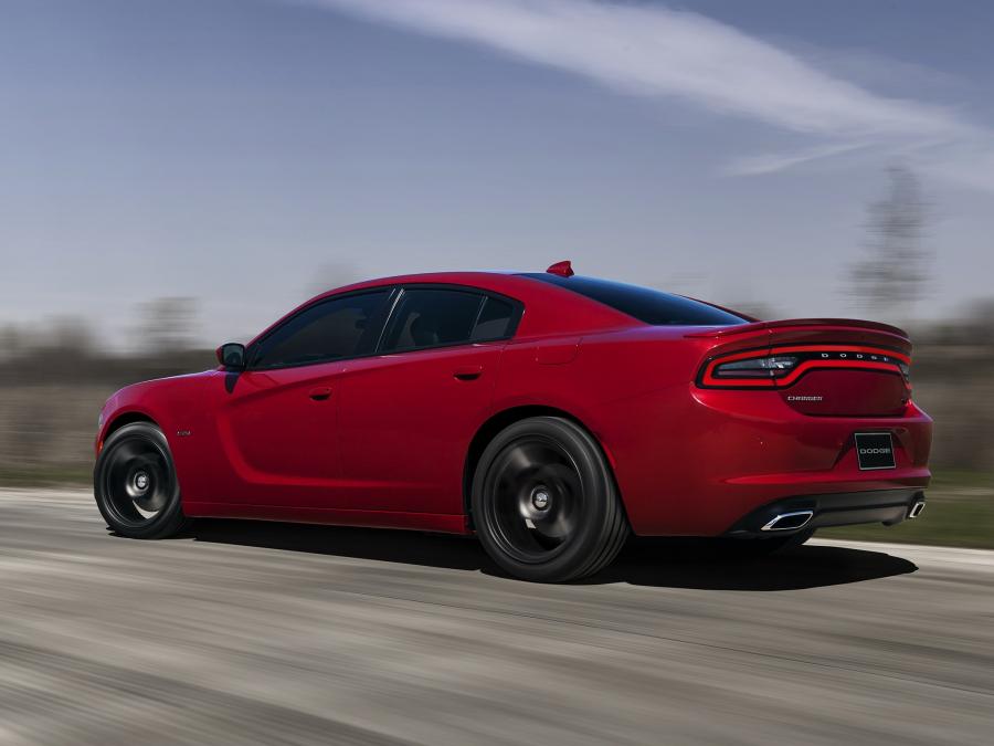  Dodge Charger R/T 2015 года  (фото 4 из 61)